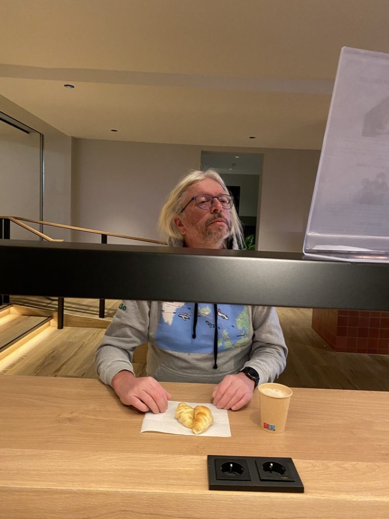 GL-2023-12-26-04h30m45