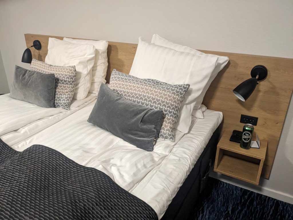 GL-2023-12-28-01h15m02